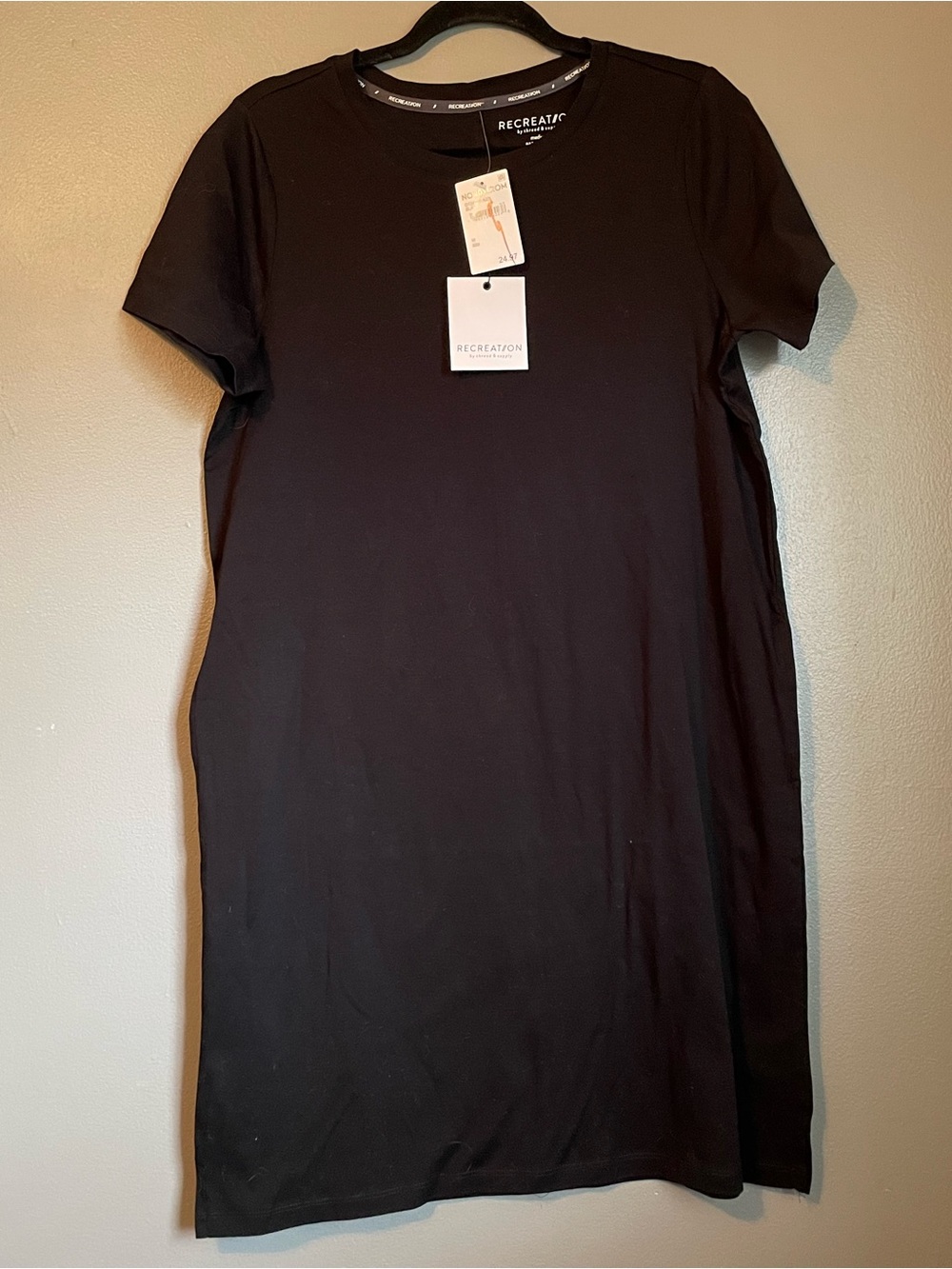 NWT Recreation by Thread & Supply Sz Med Women’s Black Mini T-shirt Dress Rt $25